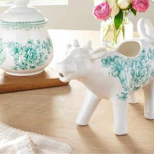 Pioneer Woman Agatha Green Sugar Bowl and Creamer